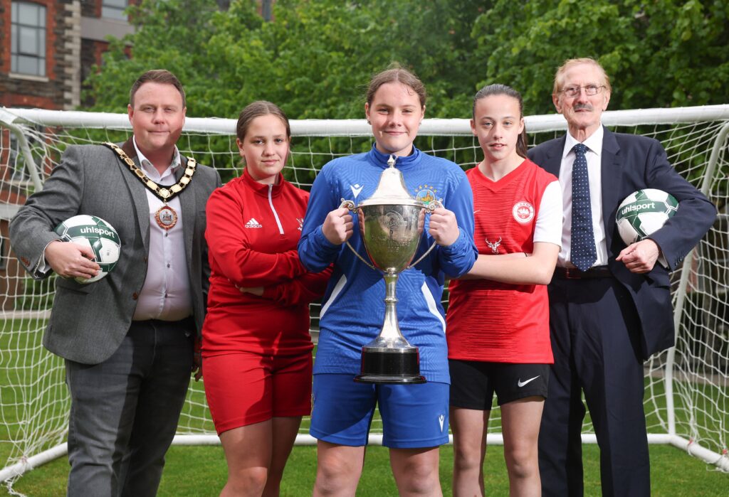 Manchester United Headlines 2024 SuperCupNI Girls' Draw - Vimarsana News